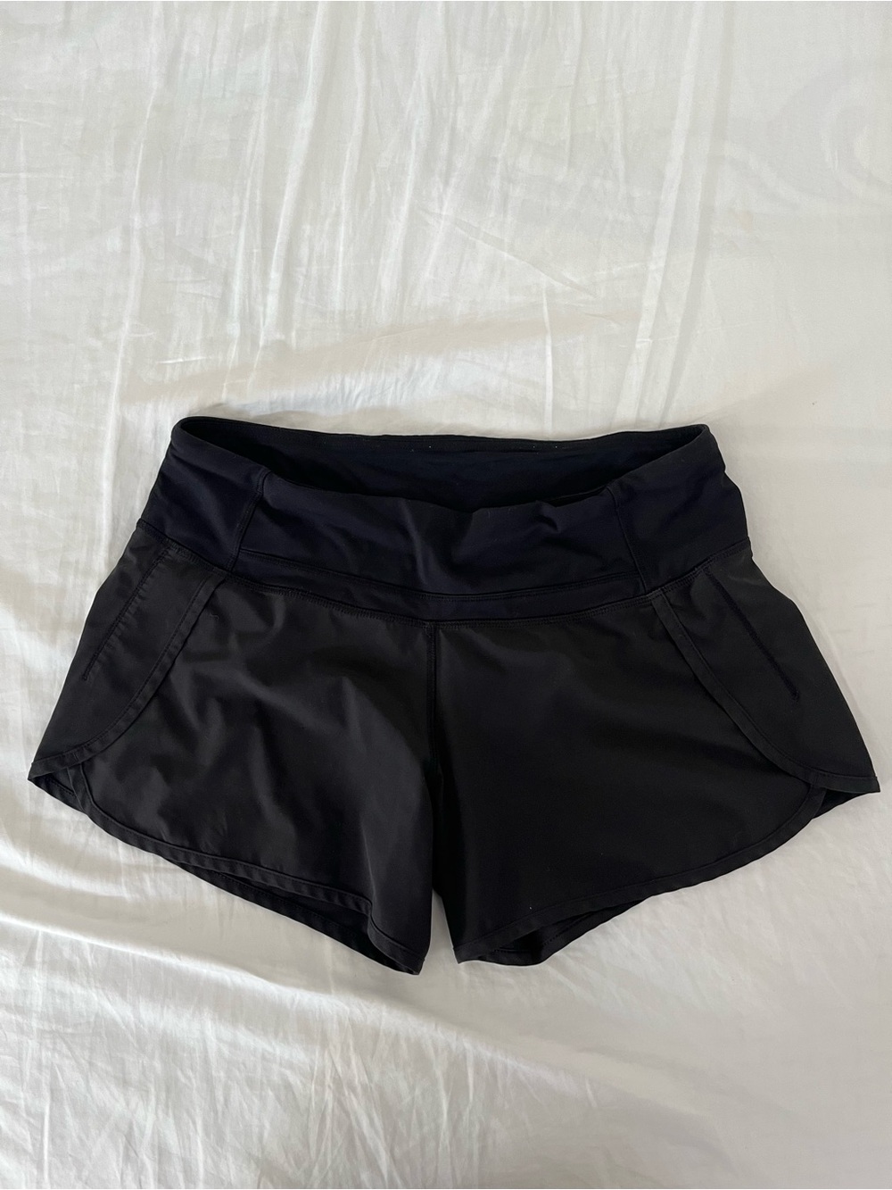 Lululemon black shorts